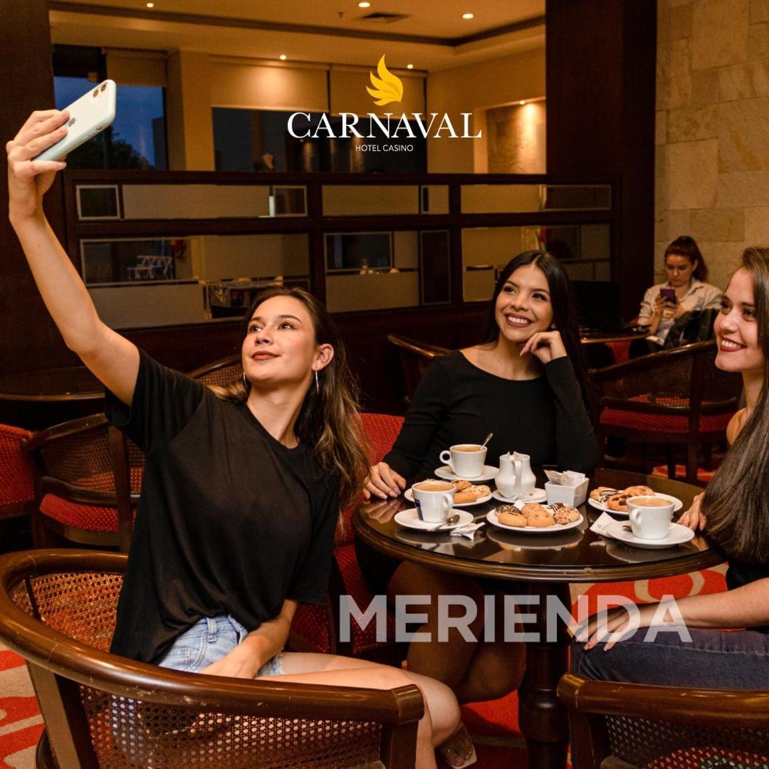 Carnaval Hotel Casino เอนการ์นาซิออน ภายนอก รูปภาพ Merienda at the hotel