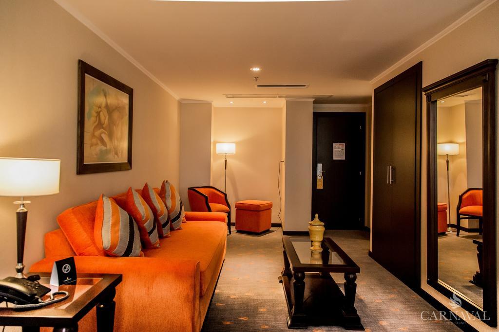 Carnaval Hotel Casino เอนการ์นาซิออน ภายนอก รูปภาพ A suite at the hotel