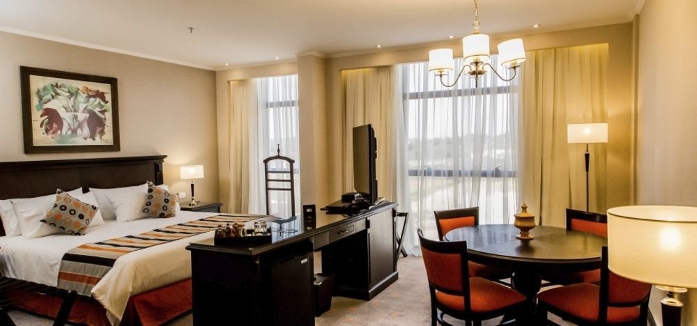 Carnaval Hotel Casino เอนการ์นาซิออน ภายนอก รูปภาพ A room at the hotel