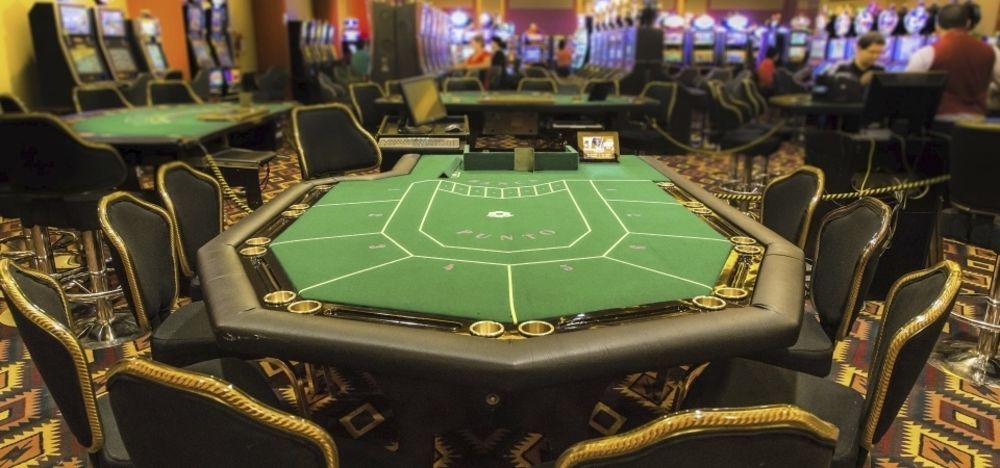 Carnaval Hotel Casino เอนการ์นาซิออน ภายนอก รูปภาพ A baccarat table