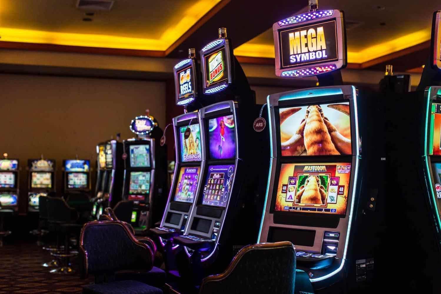 Carnaval Hotel Casino เอนการ์นาซิออน ภายนอก รูปภาพ Video slot machines