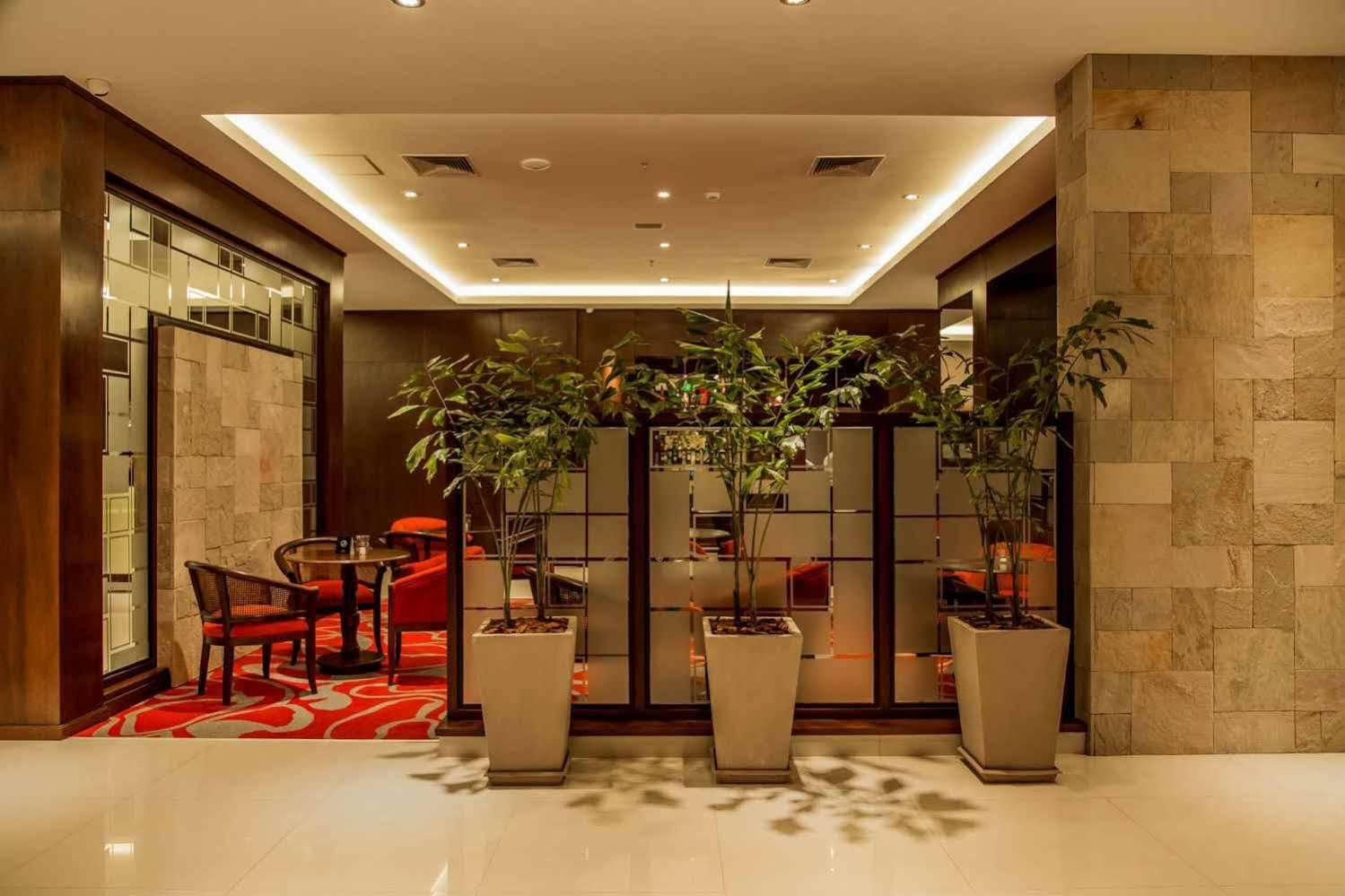 Carnaval Hotel Casino เอนการ์นาซิออน ภายนอก รูปภาพ Lobby