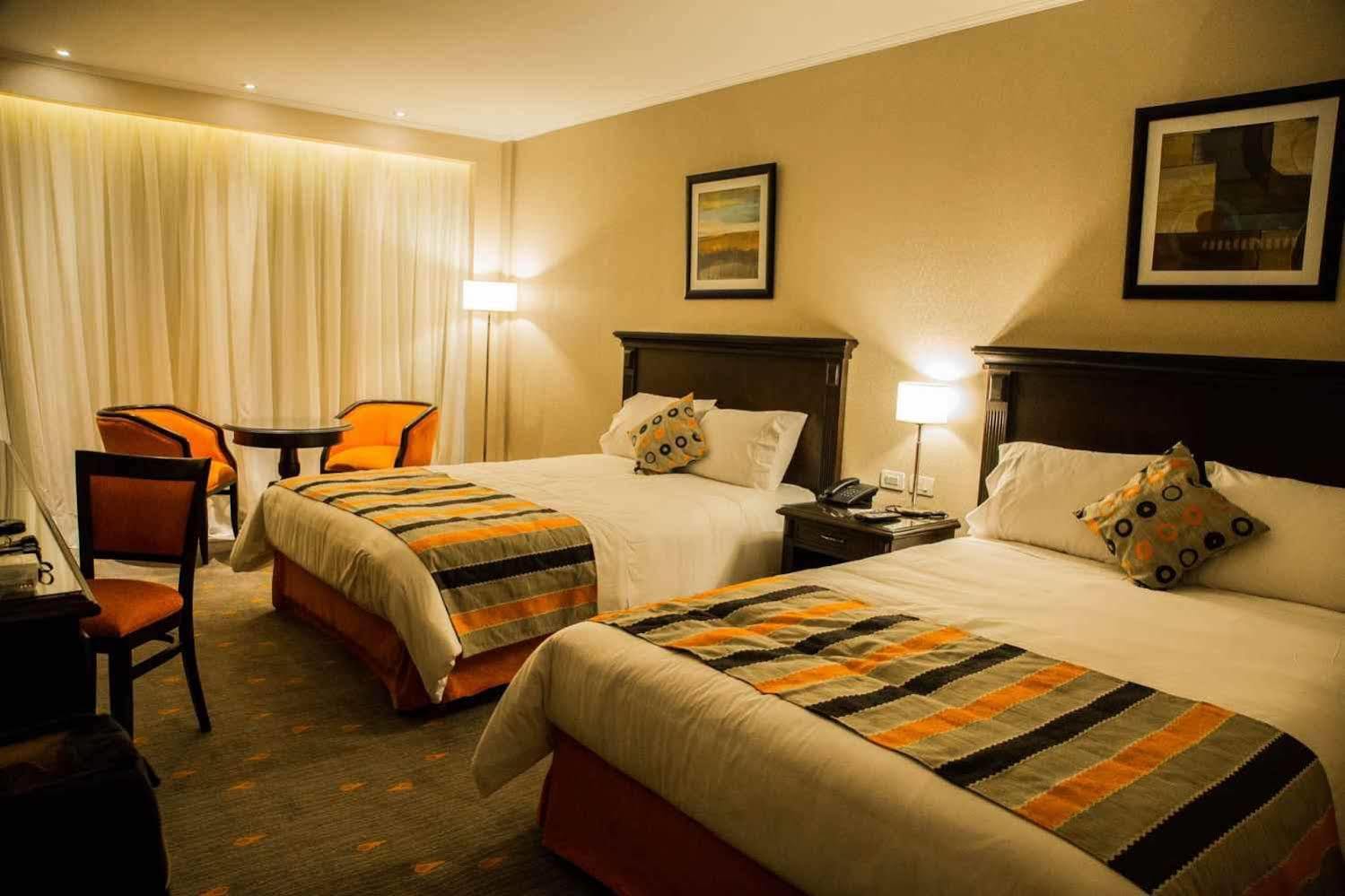 Carnaval Hotel Casino เอนการ์นาซิออน ภายนอก รูปภาพ A room at the hotel